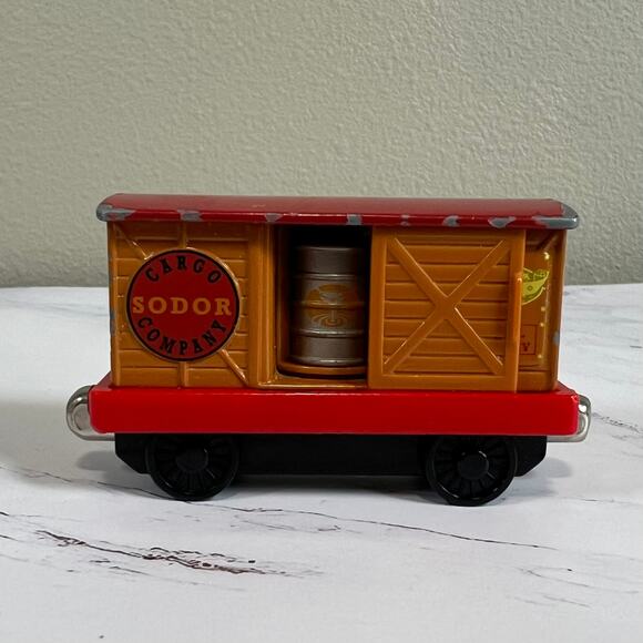 Thomas & Friends Die Cast Train - 2009 Lion of Sodor Take‎ Along - Picture 1 of 7